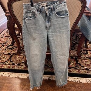 Abercrombie & Fitch High Rise Mom Jean Curve Love 26/2S